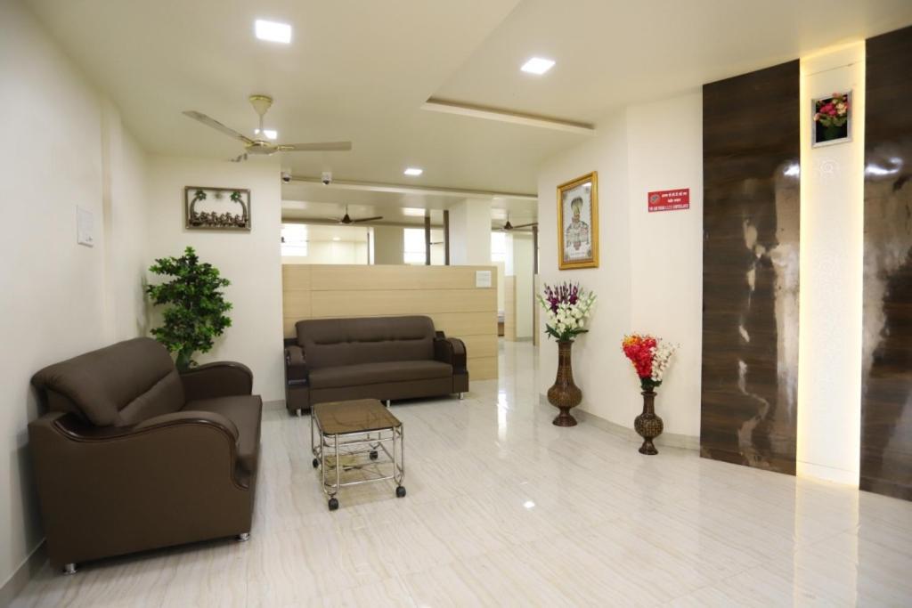 Hotel Pride Executive Solapur Extérieur photo